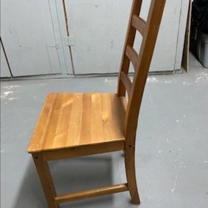 4 chairs